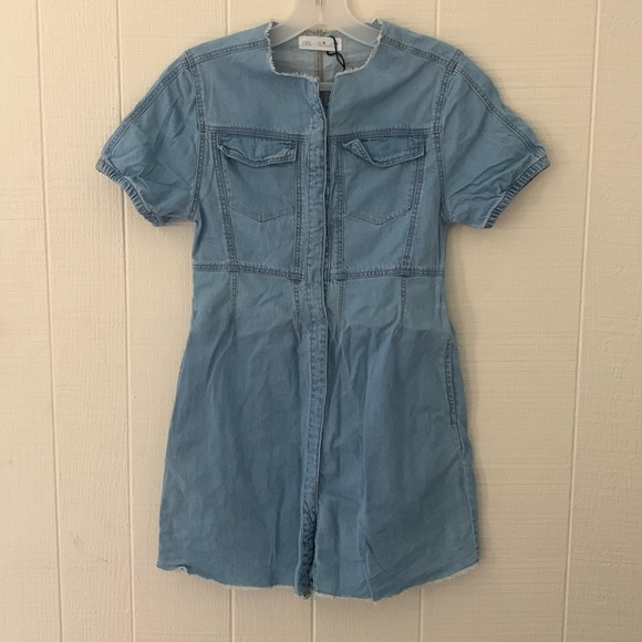Zara girls denim dress (1 day sale!) - Picture 1 of 4